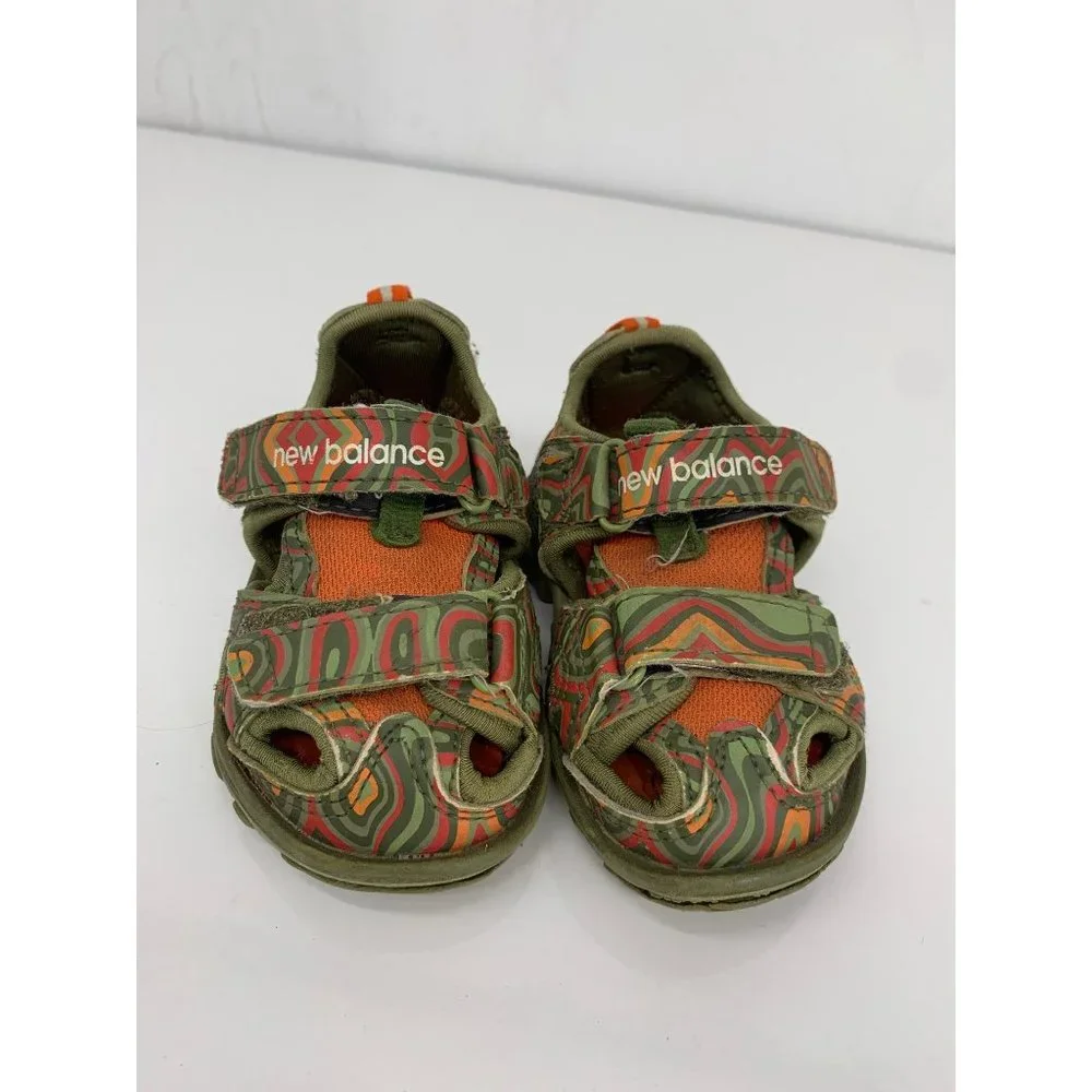 New Balance Toddler Boys Poolside Sandals No Size Tag Looks like 3